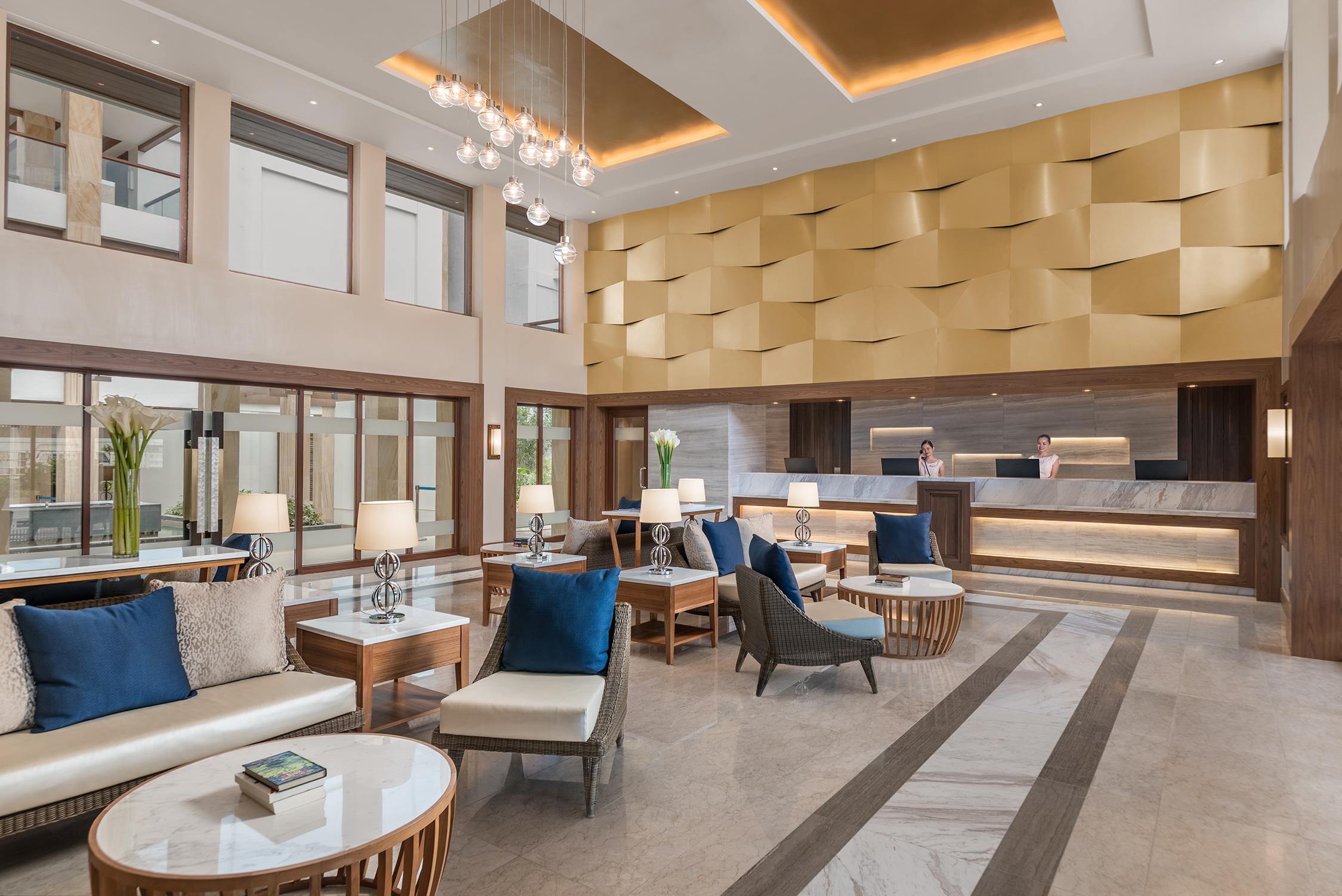 Henann Crystal Sands Resort Balabag  Bagian luar foto