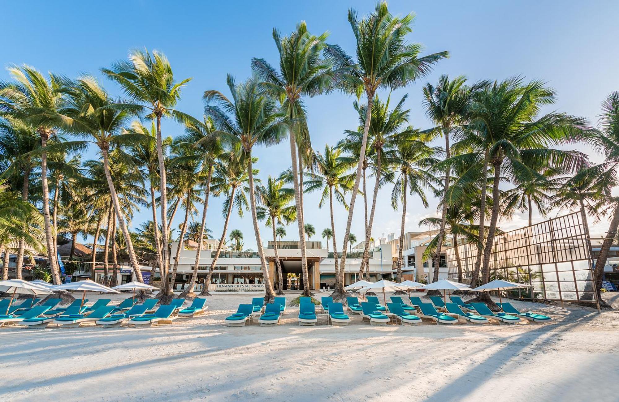 Henann Crystal Sands Resort Balabag  Bagian luar foto
